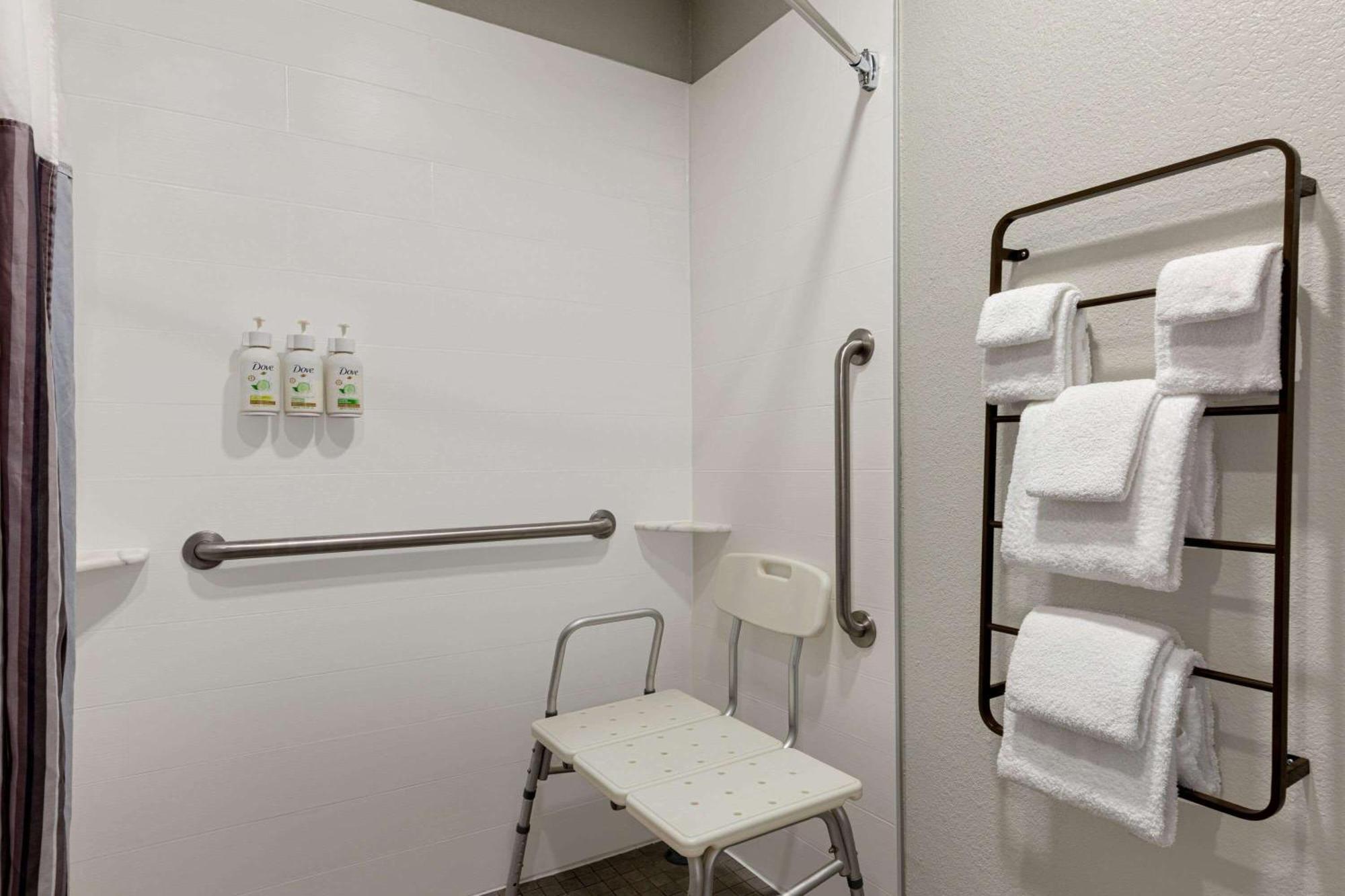 Hotel La Quinta By Wyndham Oxford - Anniston Esterno foto